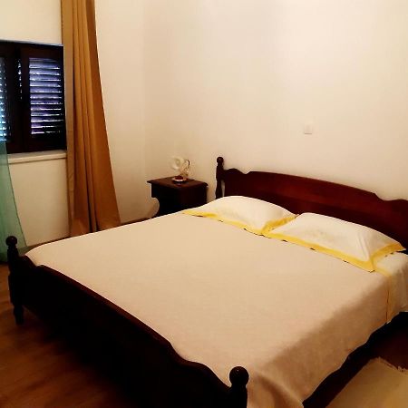 Apartment Finderli บูเซต ภายนอก รูปภาพ
