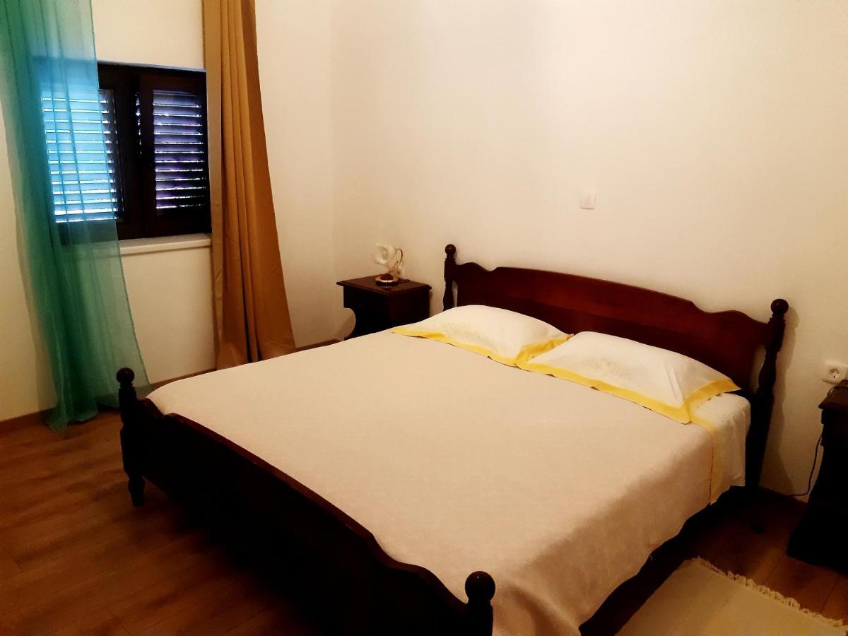Apartment Finderli บูเซต ภายนอก รูปภาพ