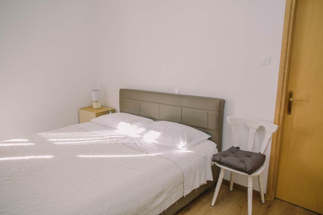 Apartment Finderli บูเซต ภายนอก รูปภาพ